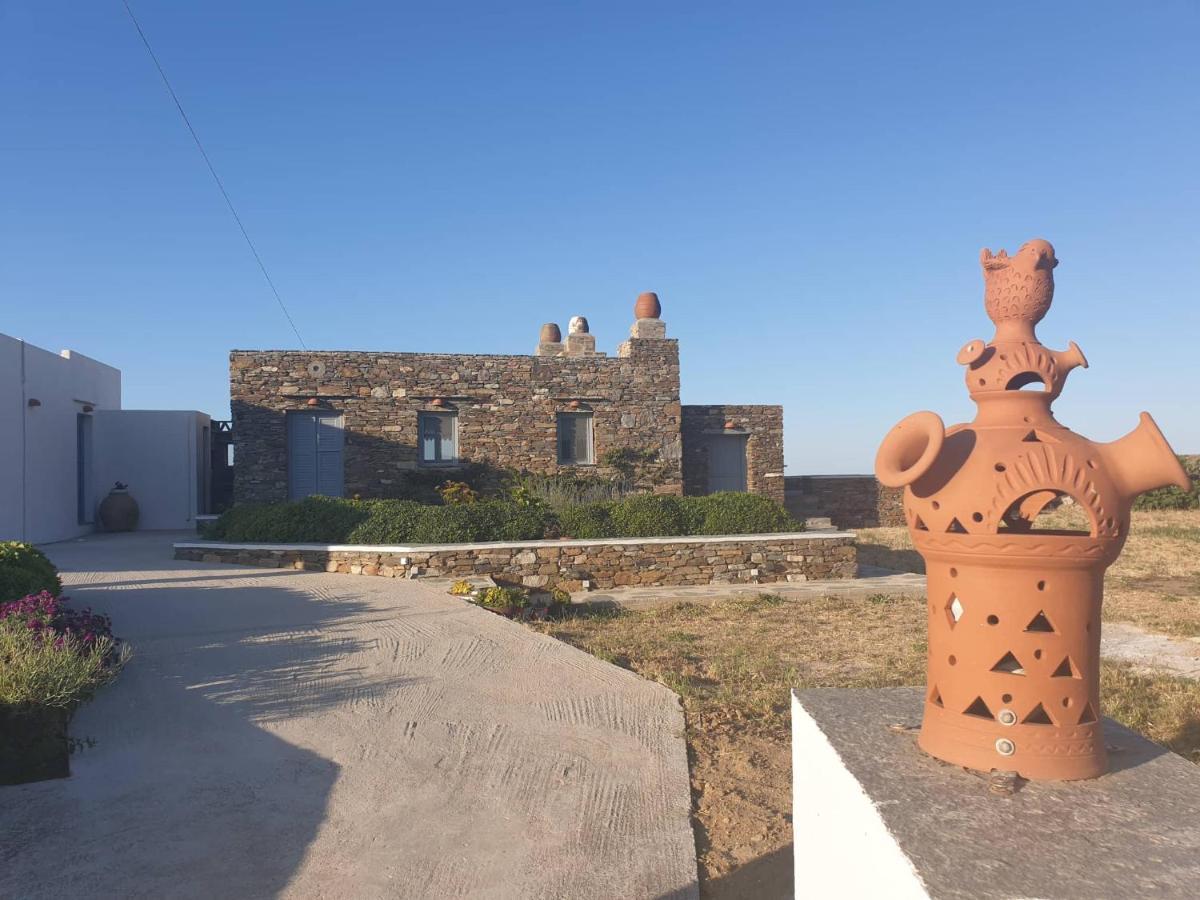 Appartement Diavrouxas House In Sifnos à Cherronisos  Extérieur photo